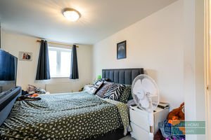 Photo 1- click for photo gallery